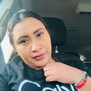 Meet your Posher, Martinez